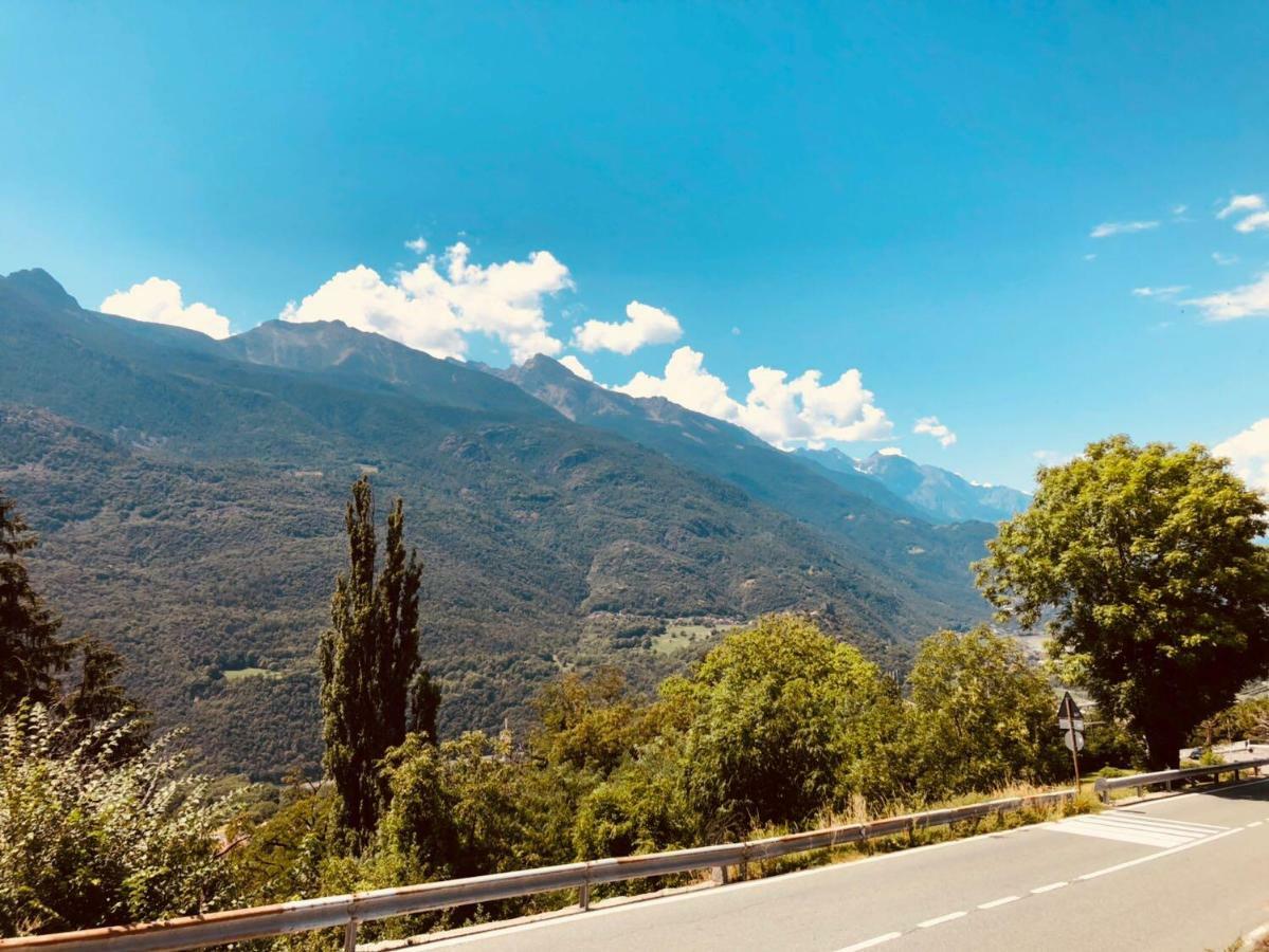 Appartamento Rosa Alpina Tra Il Casino E Le Terme Di Saint Vincent Exteriör bild